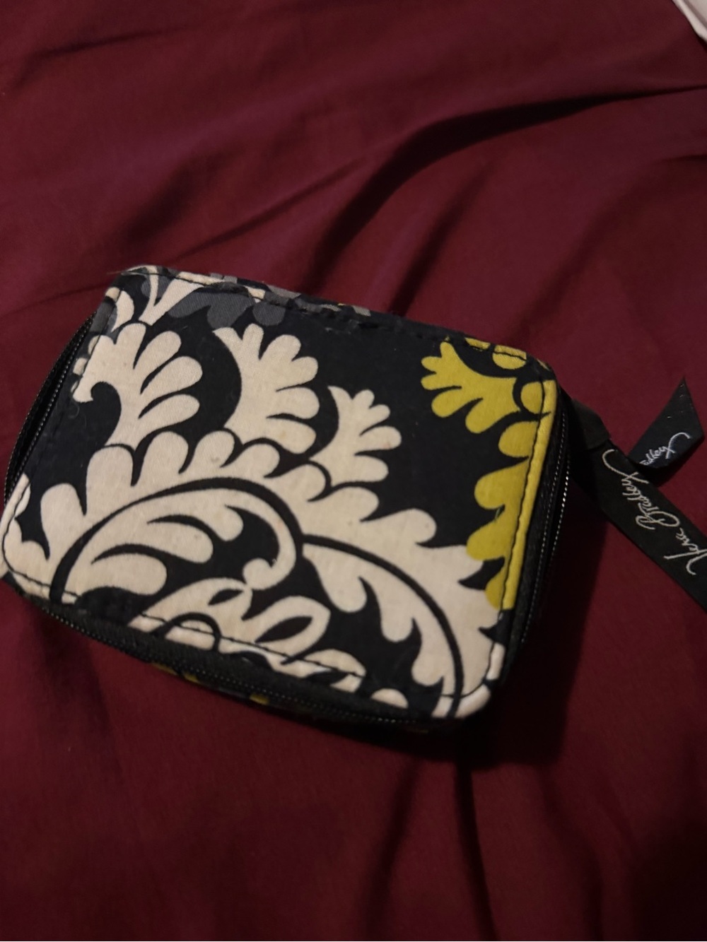 Vera Bradley Black White and Yellow Floral Zip jewelry box